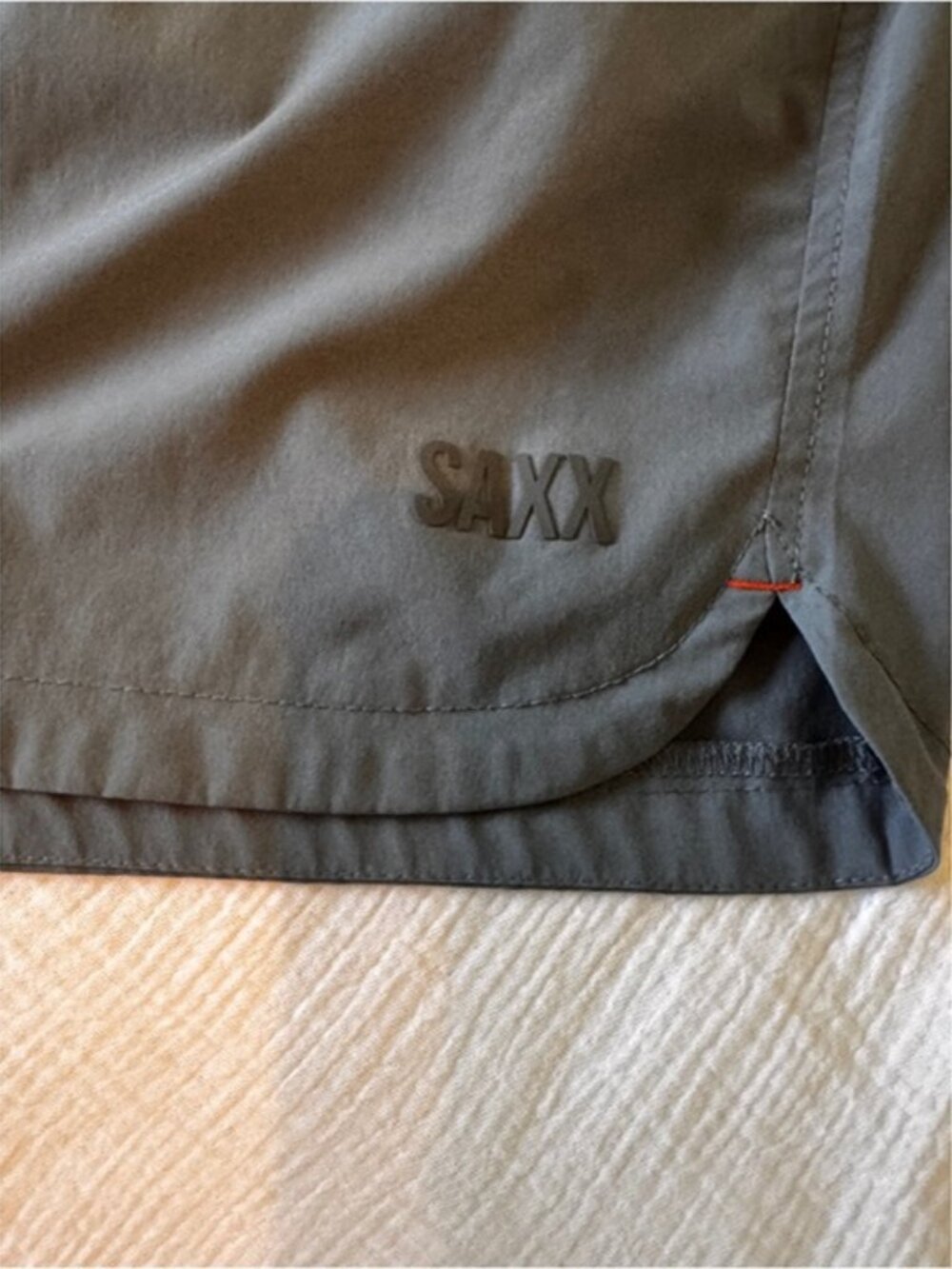 Saxx Gainmaker 2N1 Shorts - Charcoal size large. Grey shell and grey liner 7” - Picture 5 of 9